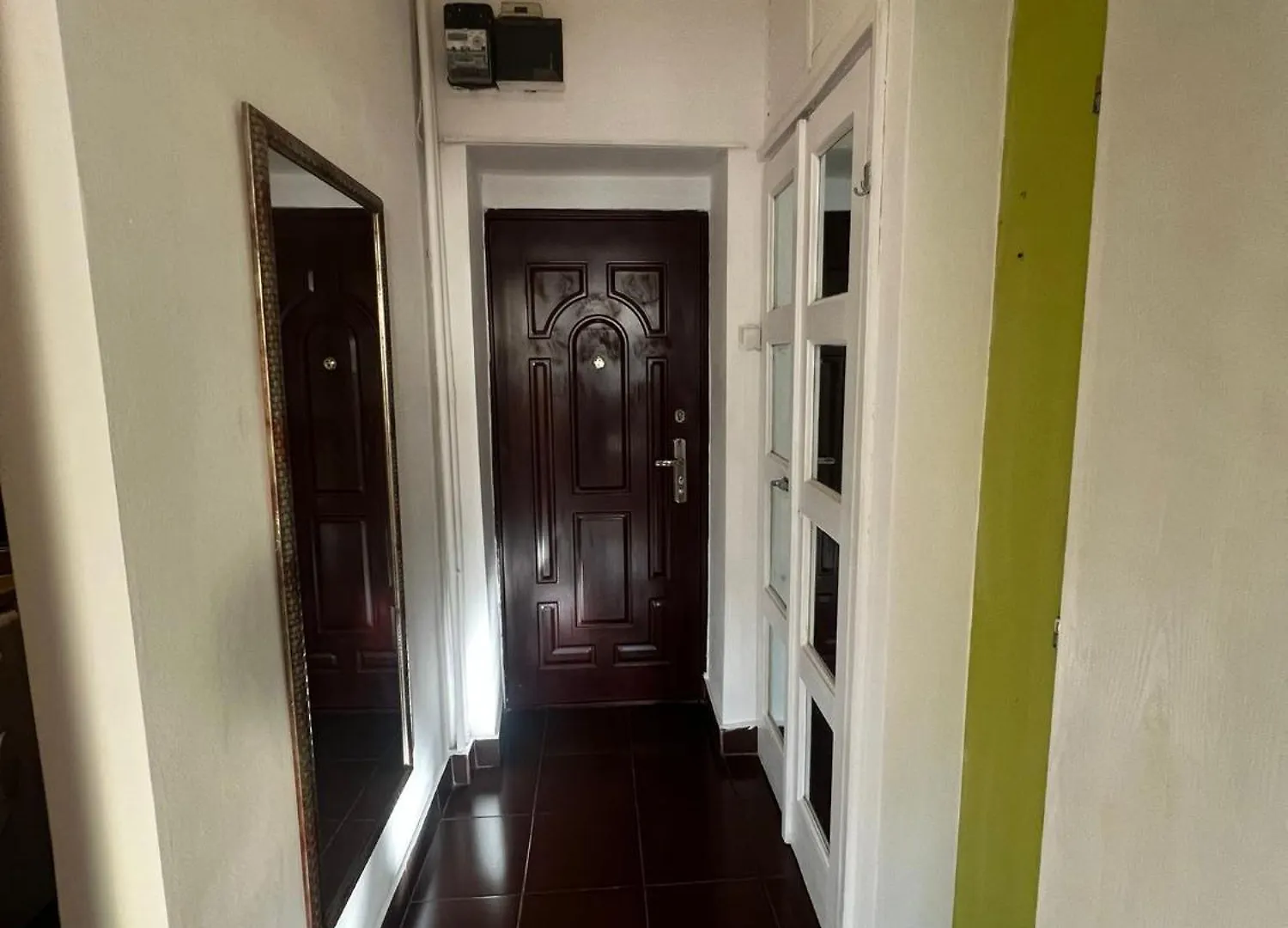 Lazynest - Central Studio With Balcony On Magheru Bucharest